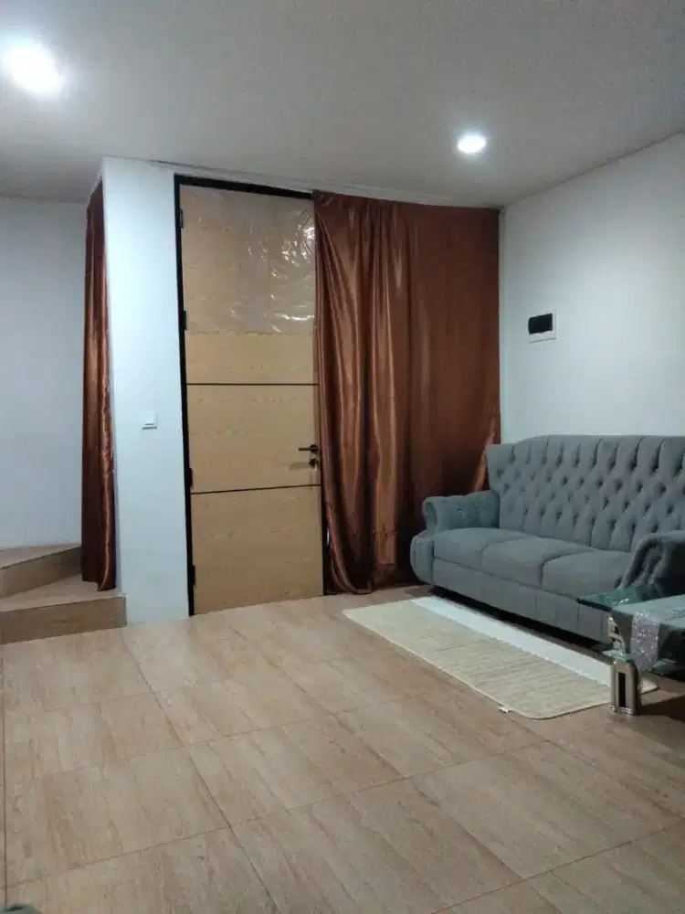 Sewa rumah uptown