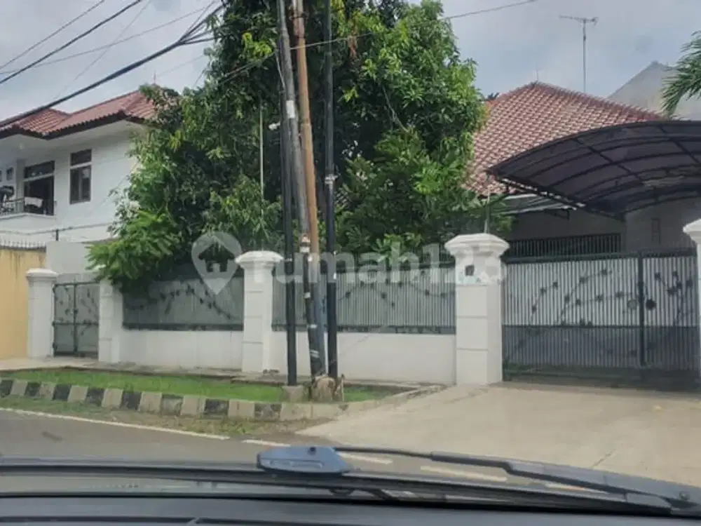 rumah.strategis dan asri.jarang ada