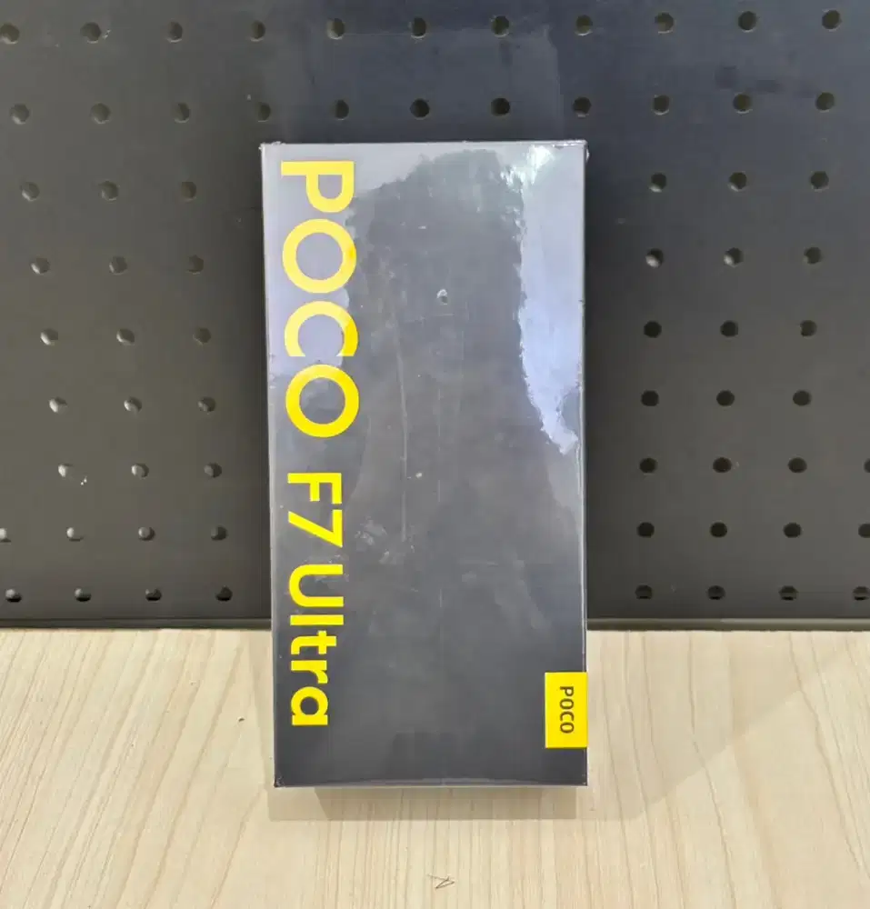 Poco F7 Ultra 16/512 yellow di Eleven cell