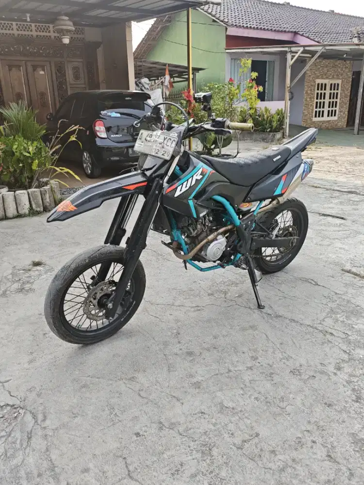 YAMAHA WR 2023 BIRU HITAM