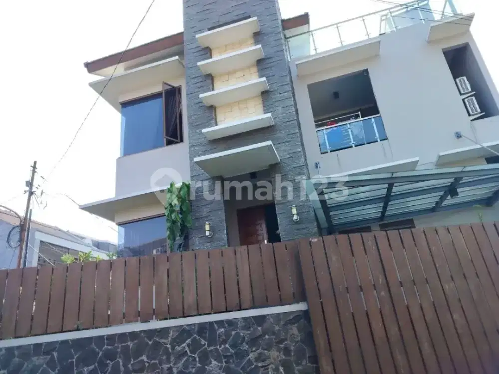 Rumah huk 3 lnt ngantong siàp huni dn amam