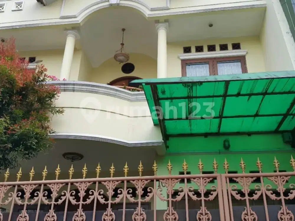 Rumah Asri Bebas Banjir