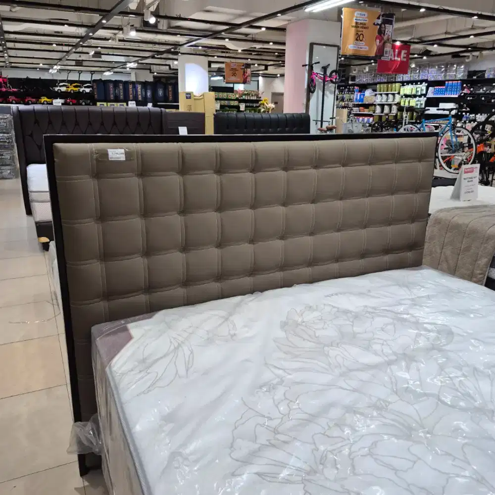 Elite. Spring bed dan ladya mericana