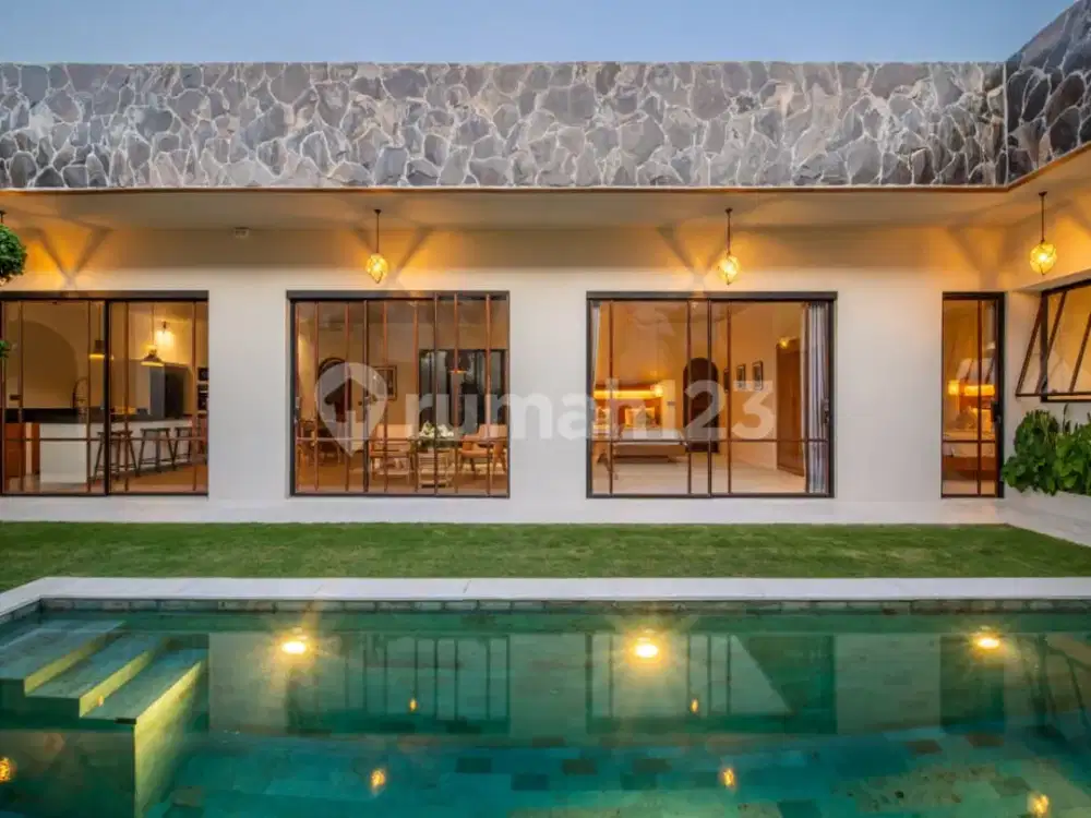 Villa Bossa Nova - Modern 3 Bedroom Villa Fully Furnished Near Canggu & Seminyak Bali