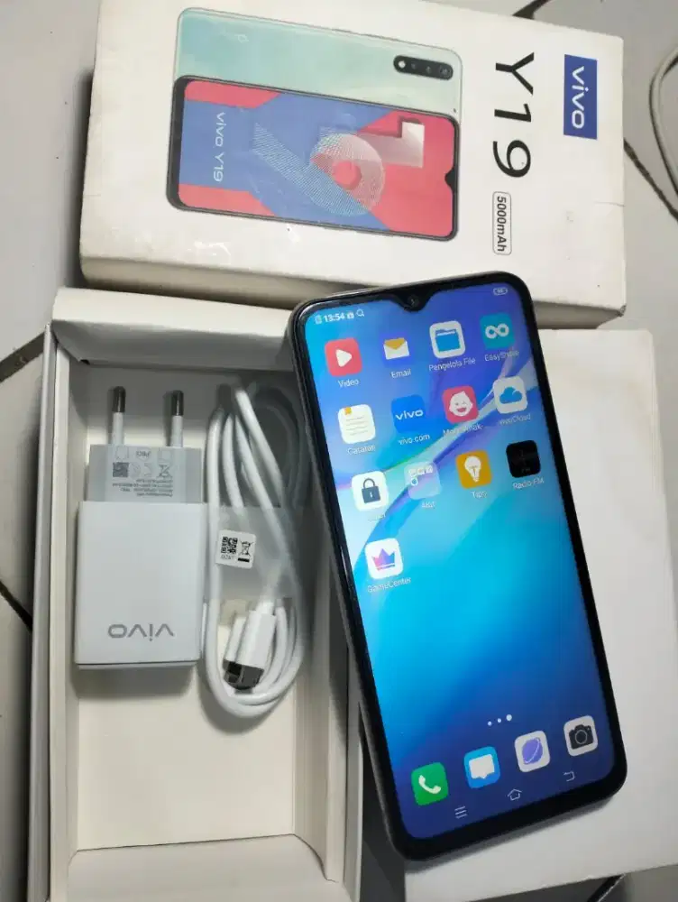 Vivo y19 RaM 8/256GB