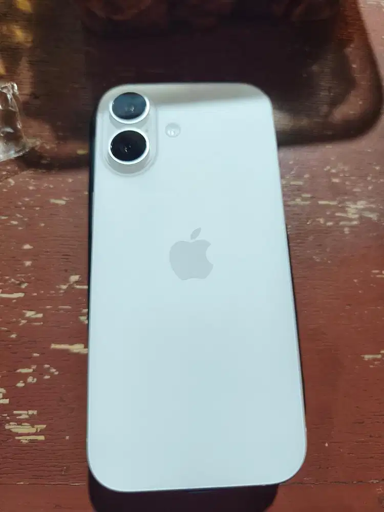 Iphone 17 basic ex ibox 256 garansi on