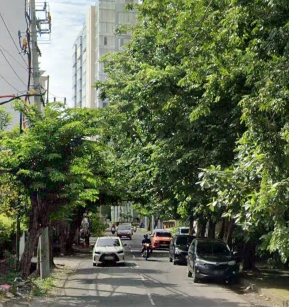 Raya Embong Gayam Pusat Kota Strategis MURAH