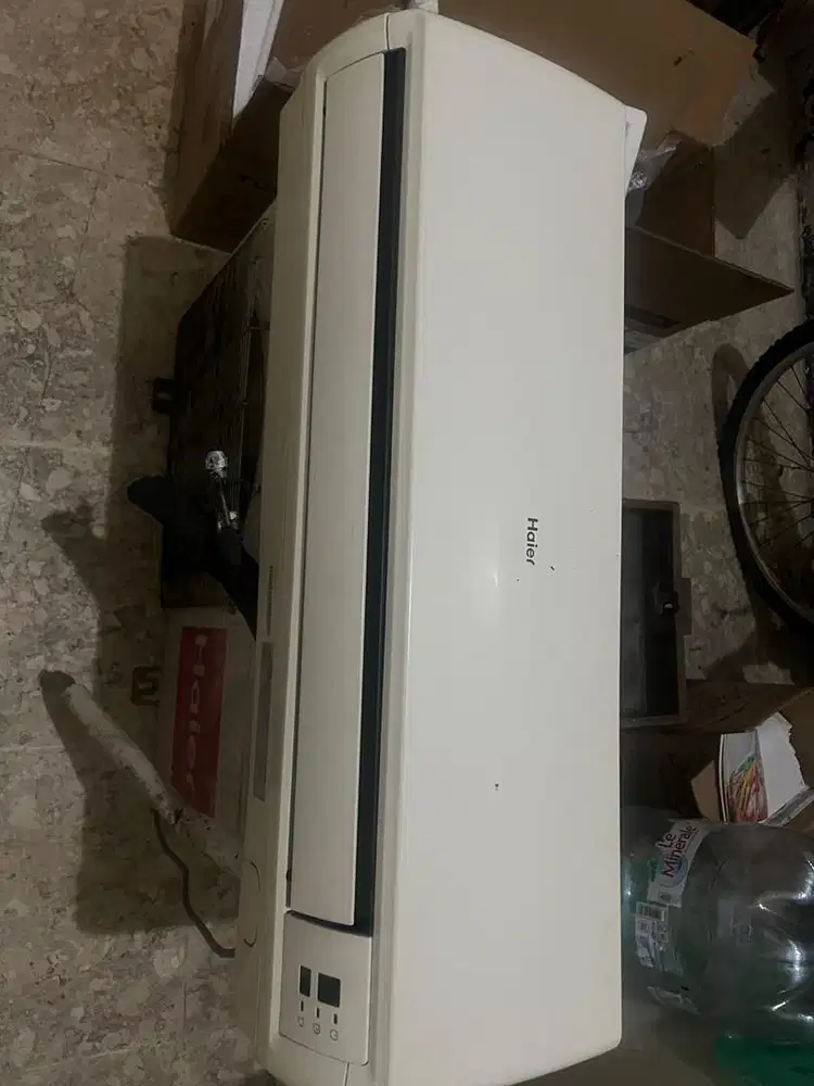 Ac secound bekas 1/2 pk haier