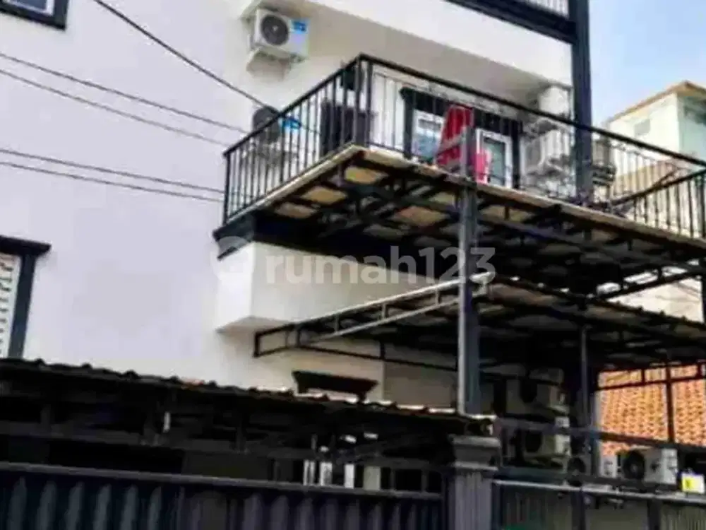 Rumah Kost Dijual di Grogol