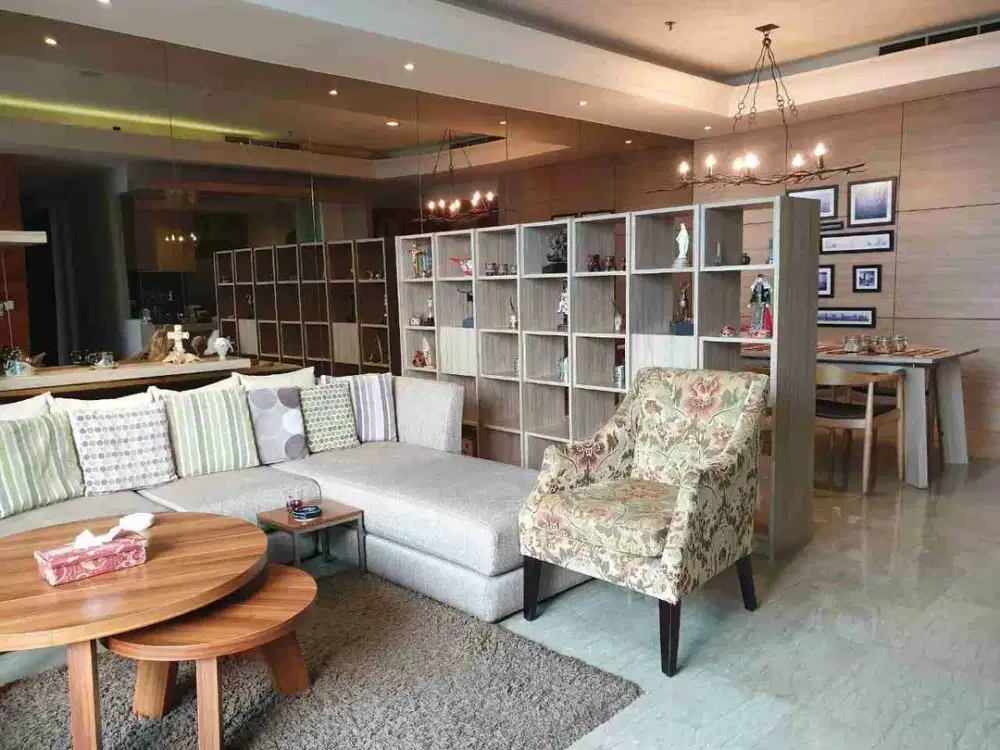 Di Jual Apartement Essence Dharmawangsa, 3Br 2Bt Full Furnished