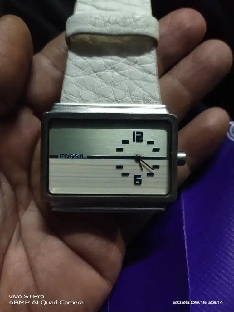 Jam tangan merk fosil