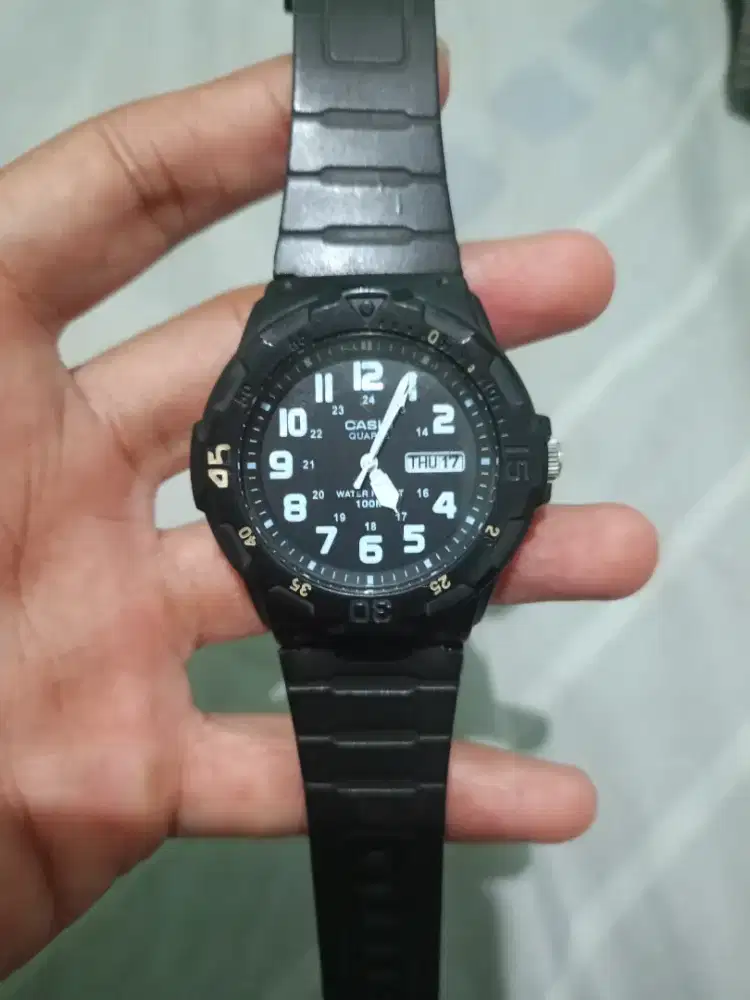 Jam Casio MRW-200H ORI normal tinggal pake. Batangan