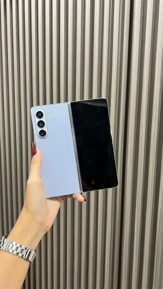 Samsung Z Fold 5 12/512GB SEIN RESMI