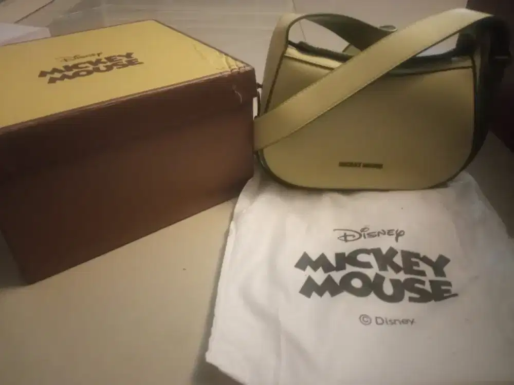 Tas wanita masih new