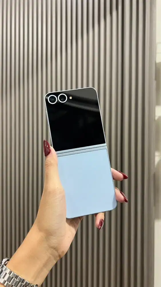 Samsung Z Flip 6 12/512GB SEIN RESMI