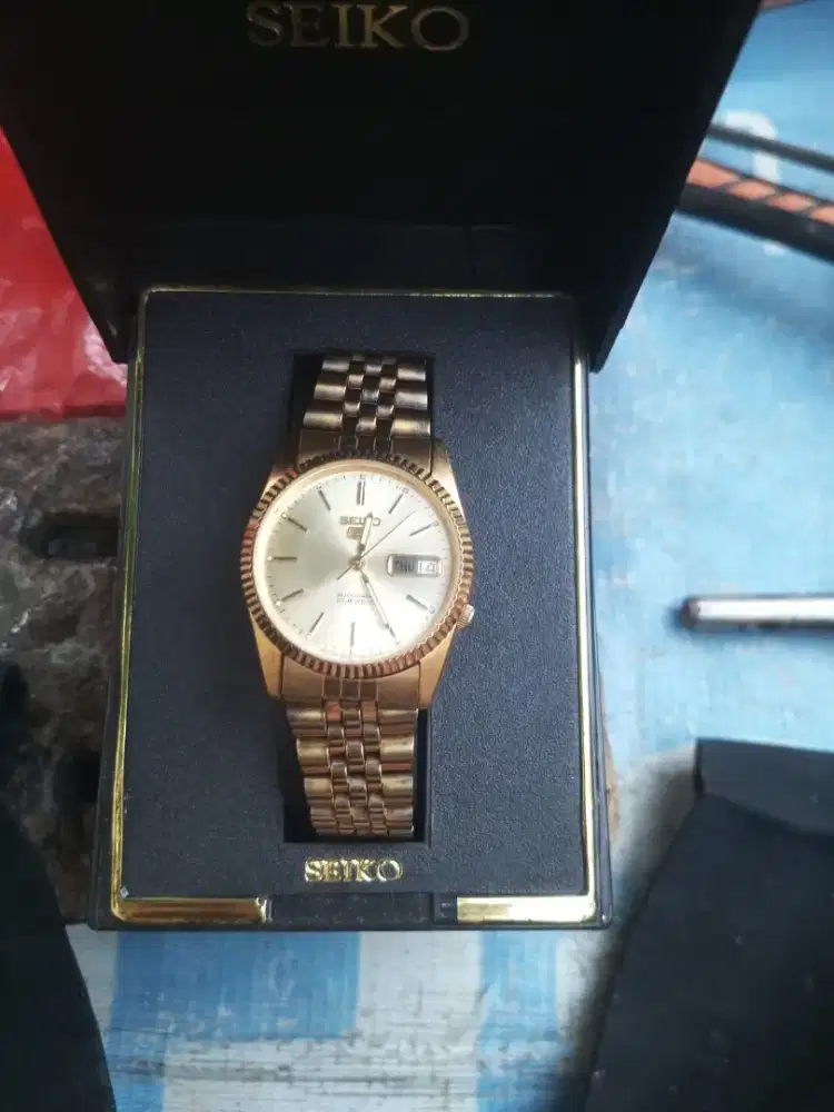 Jam Seiko 5 automatic mulus normal minus pemakaian