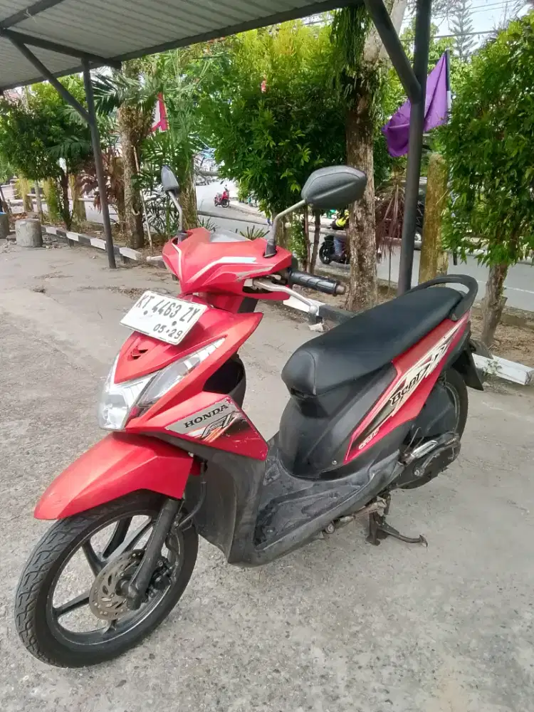 Beat merah ferari
