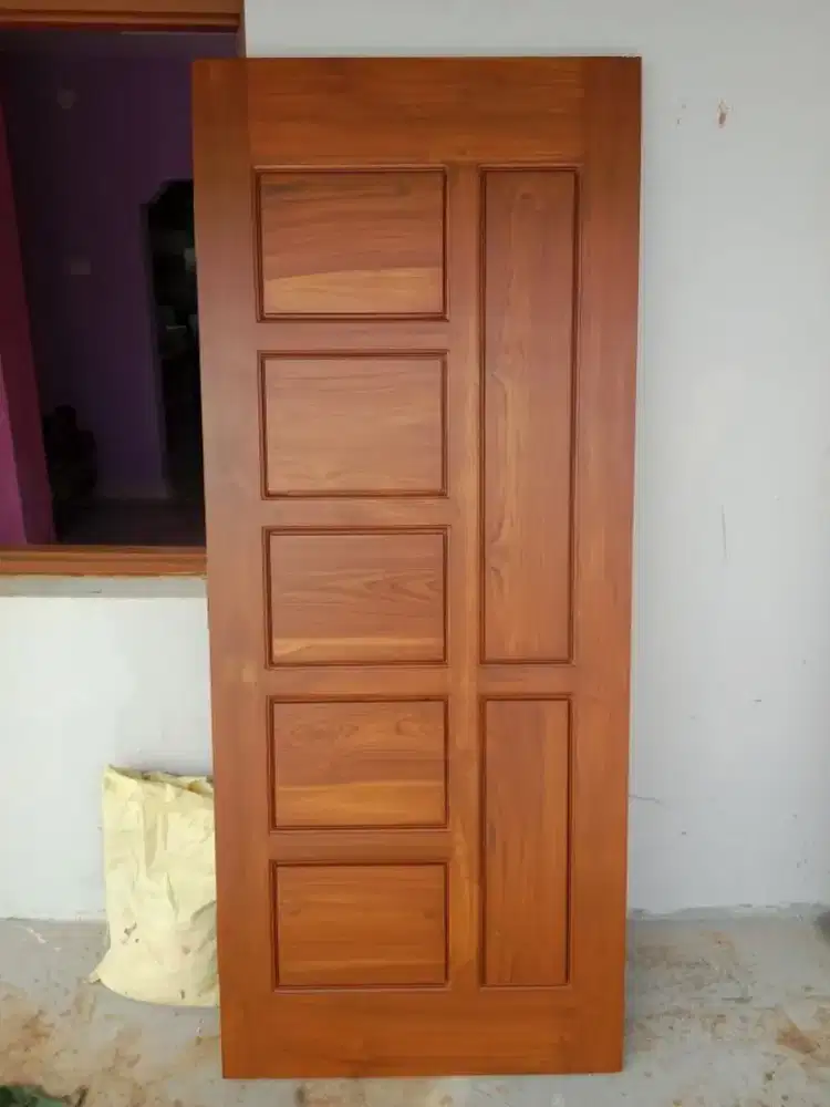 Pintu minimalis