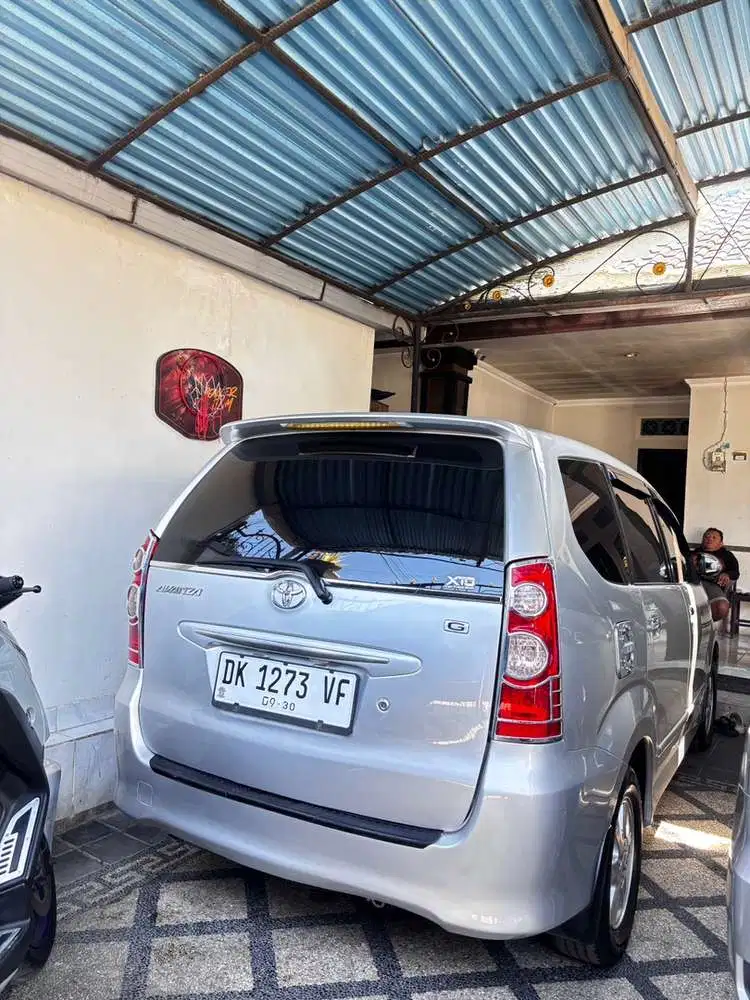 Toyota Avanza 2010 Bensin