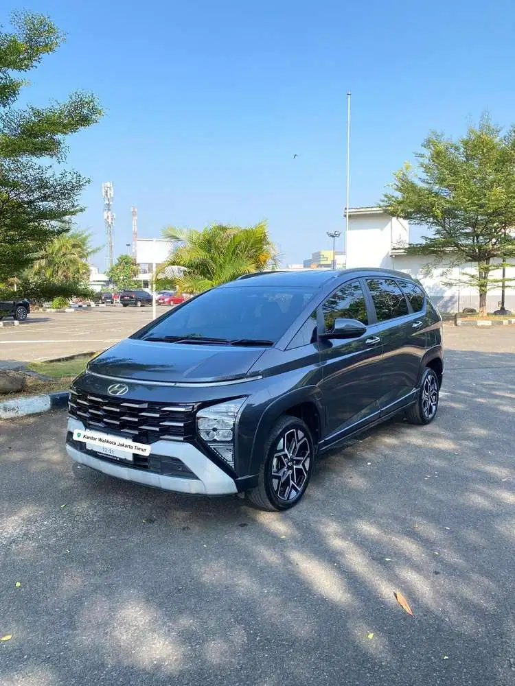 Hyundai Stargazer X 2023 Captain Seat