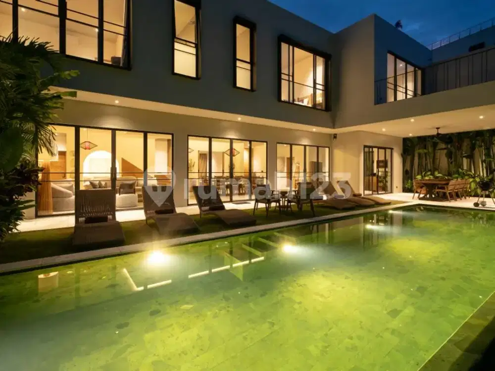 Villa Merengue - Luxury 6 Bedroom Villa Near Canggu & Seminyak