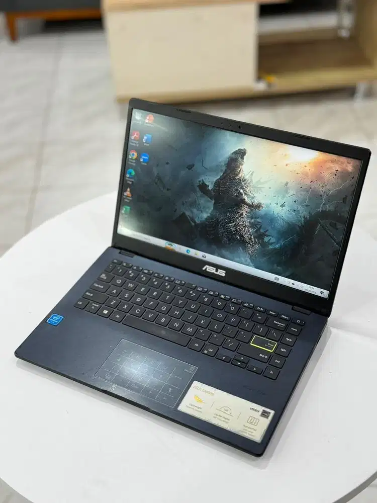 laptop asus e410m