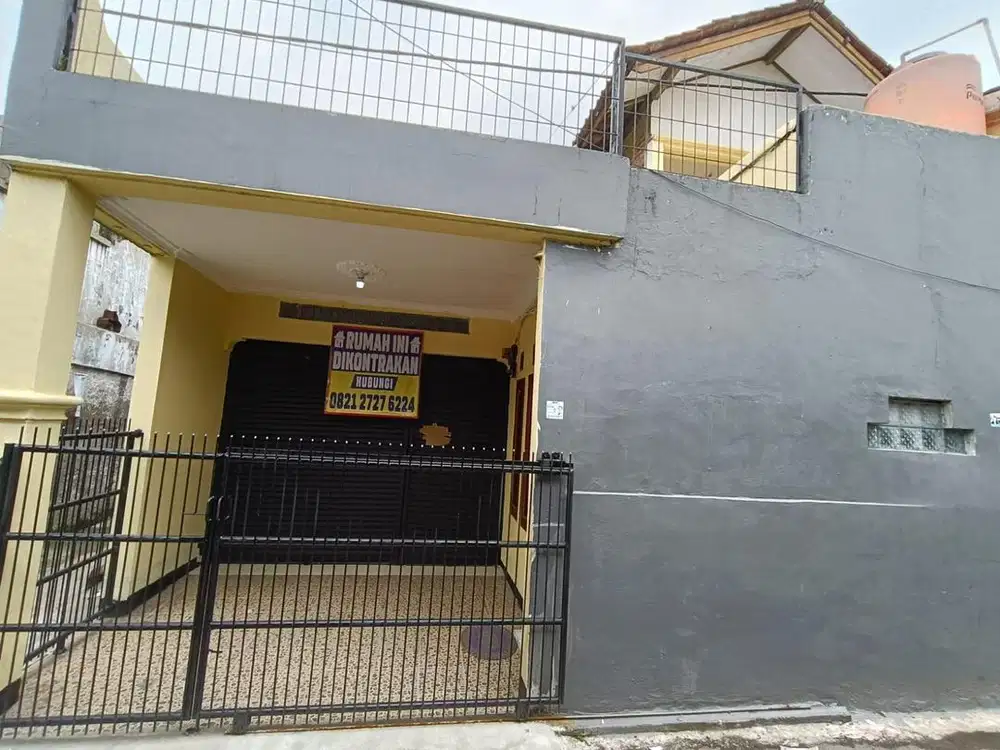 Disewakan Rumah Pertahun 2 Lantai, Kota Bandung.