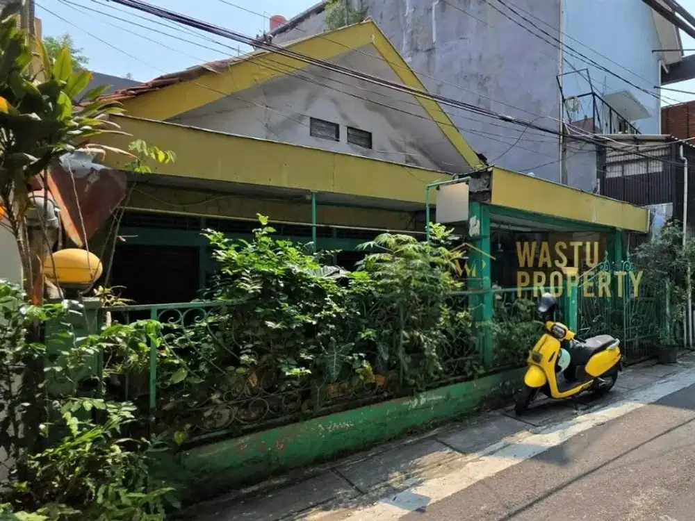 Rumah Second di Tanah Abang, Harga Nego, Dekat Akses MRT
