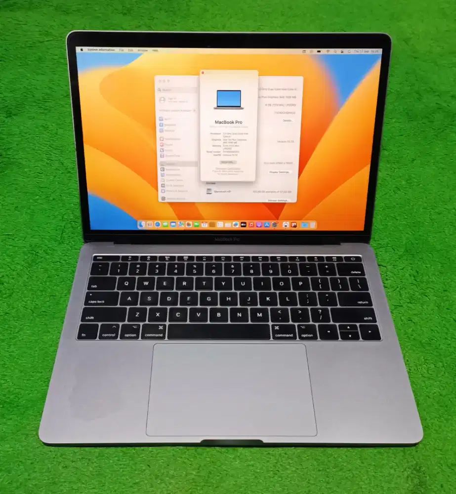 Apple MacBook Pro 2017 13inch i5 8/128 GB Grey Murah