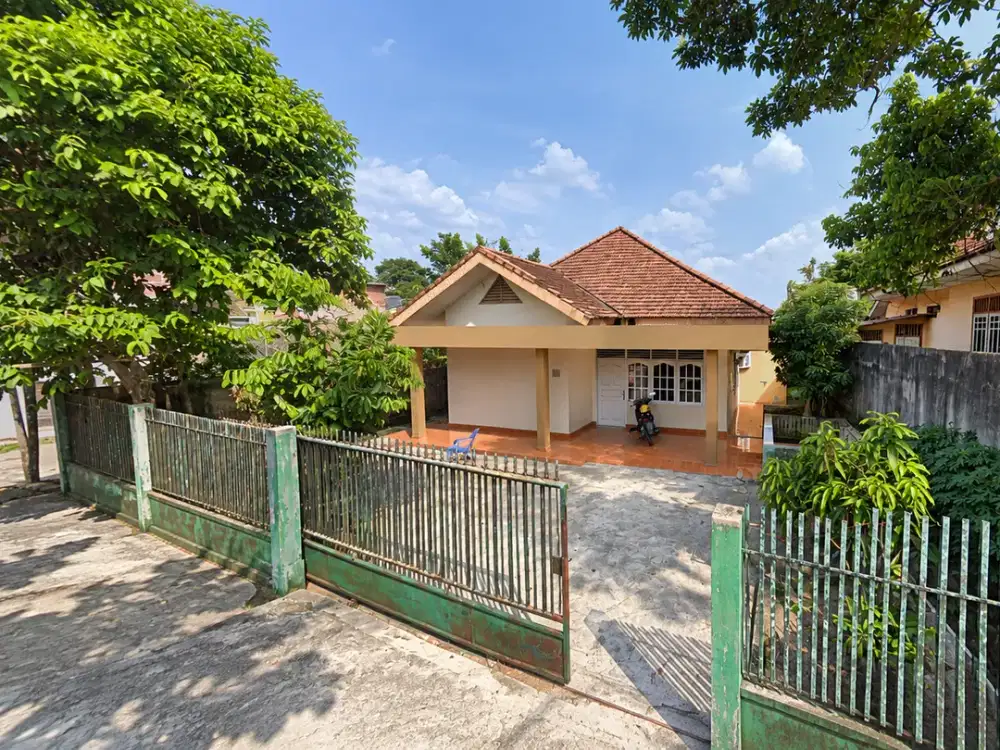 DIJUAL RUMAH LAHAN LUAS JALAN SUKABANGUN PALEMBANG