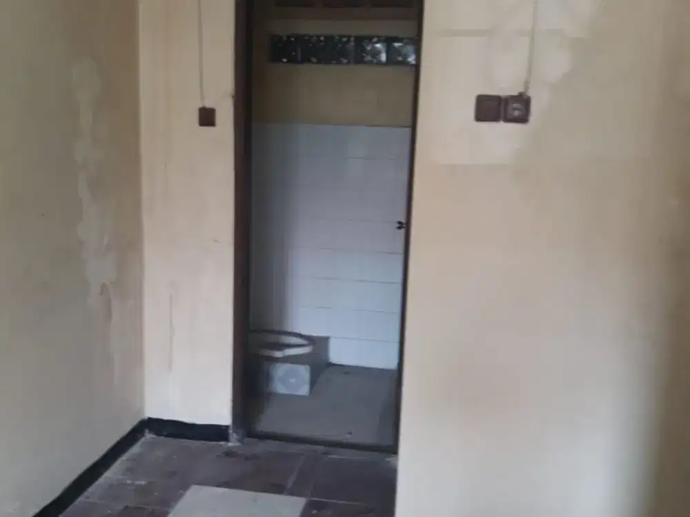 Rumah Mulyosari Prima Hadap Selatan Row Jalan 3 Mobil