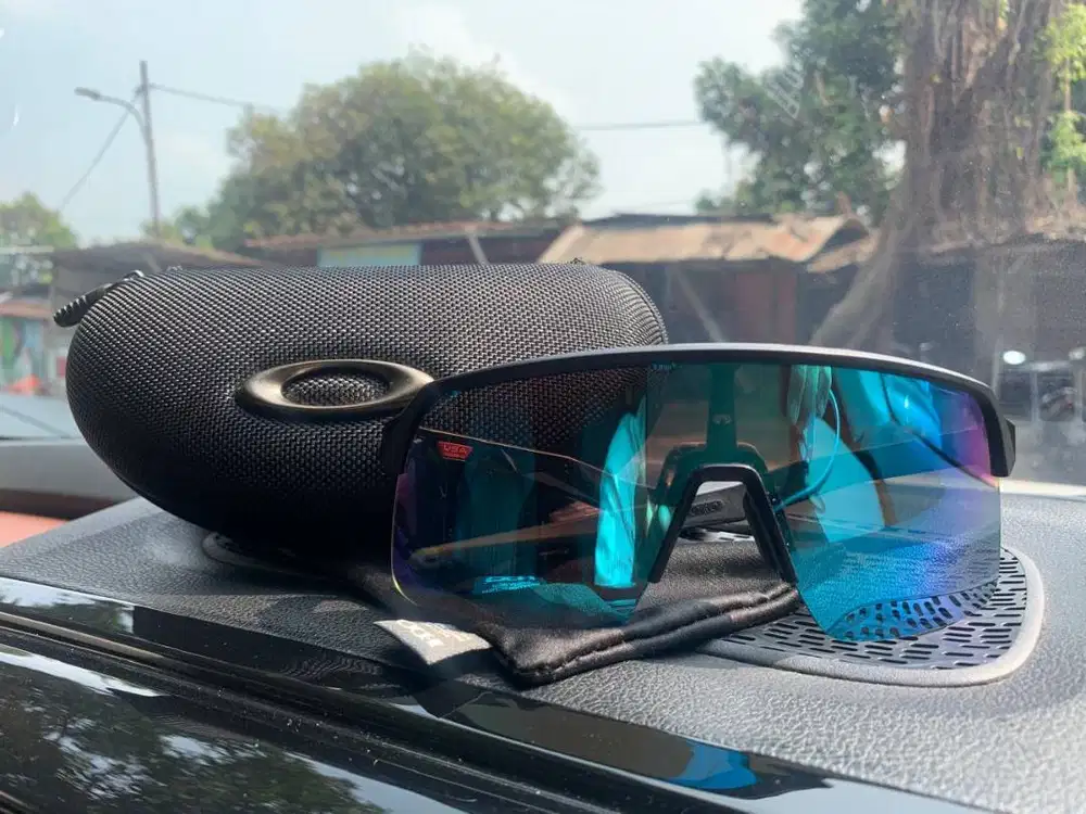 JUAL KACA MATA OAKLEY
