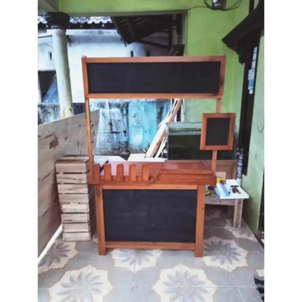 booth jualan masih bagus