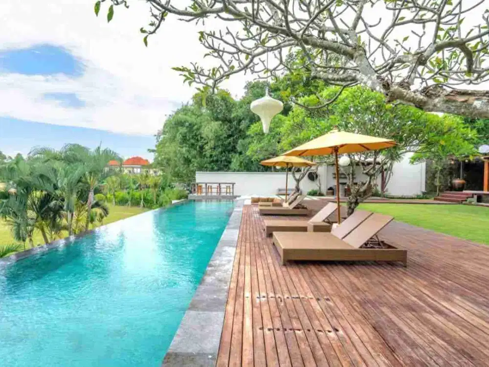 VILLA LANTAI II VIEW SAWAH DAN GUNUNG BARU HABIS RENOVASI DIJUAL HITUNG HARGA TANAH SAJA DI TUKA BABAKAN CANGGU BALI