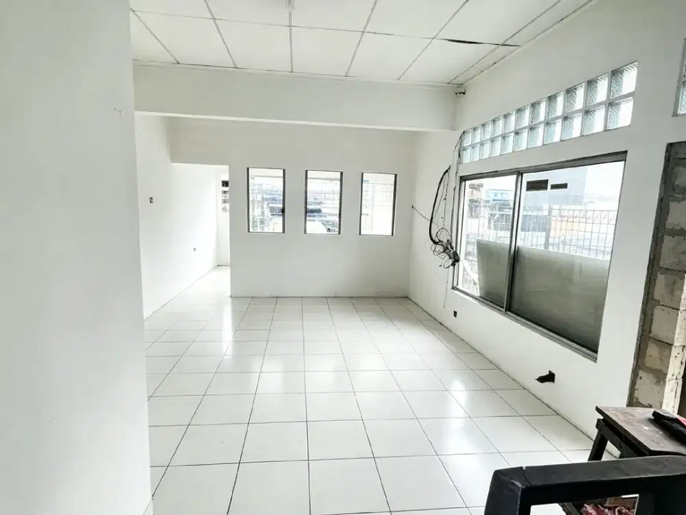 RUKO 4 LANTAI DI KAWASAN KOMERSIAL TAJUR BOGOR