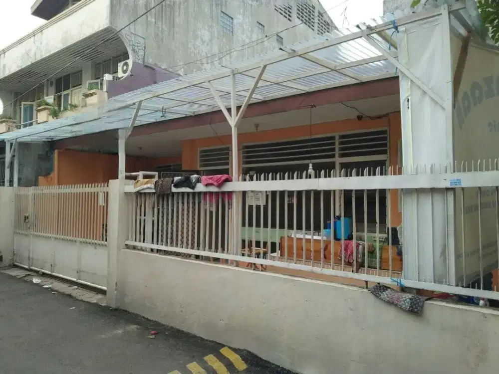 A260 Jual BU Rumah Tua di Susilo Muwardi Grogol Cocok Rumah Kost