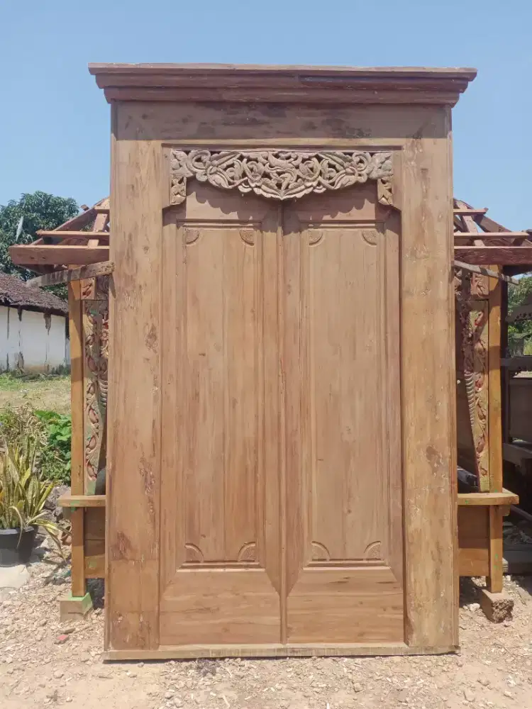 Pintu klasik, 160x275