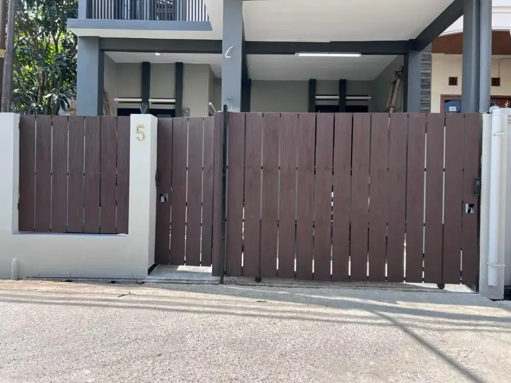 Dijual Rumah 2 lantai Kav DPRD Ciwaruga [ID 647]