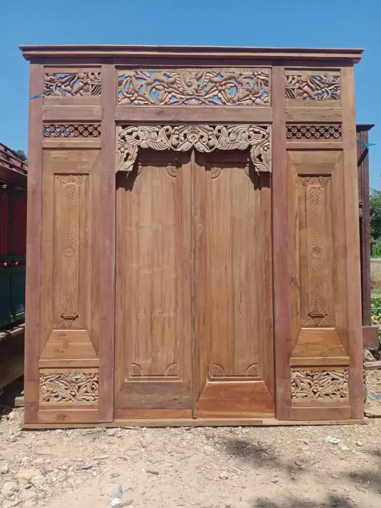 Pintu gebyok, 250x300