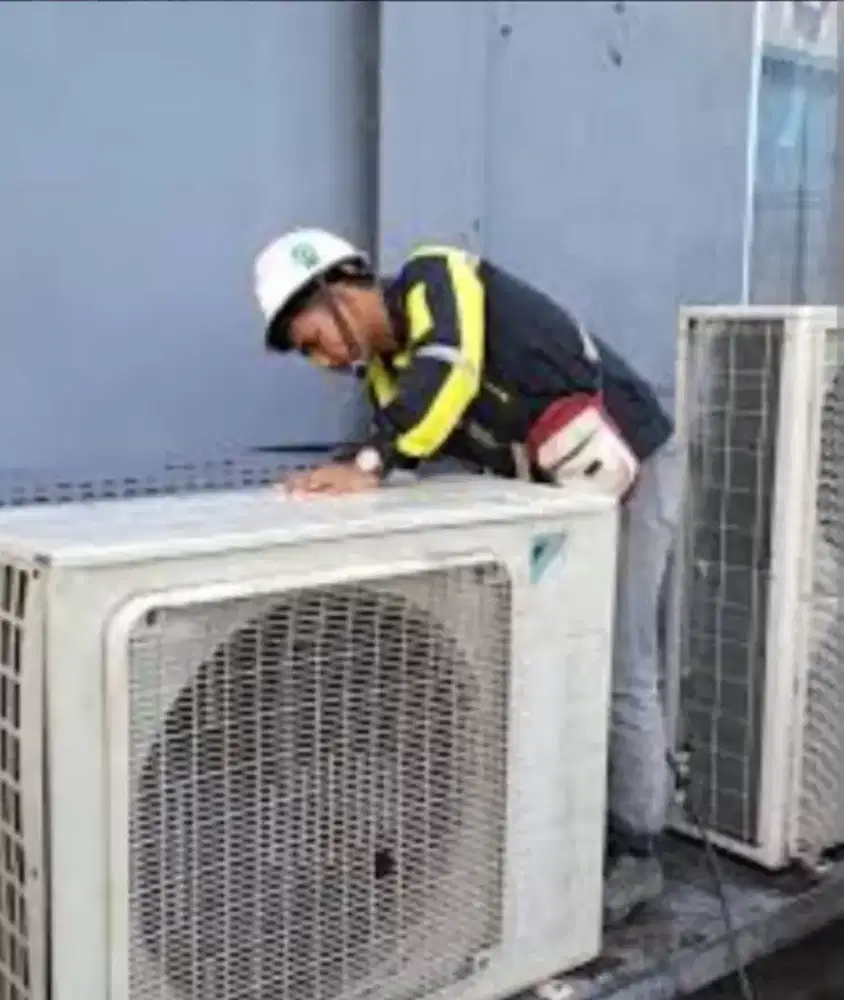Jasa servis AC .kipas anggin  mesin air dan mesin cuci dll