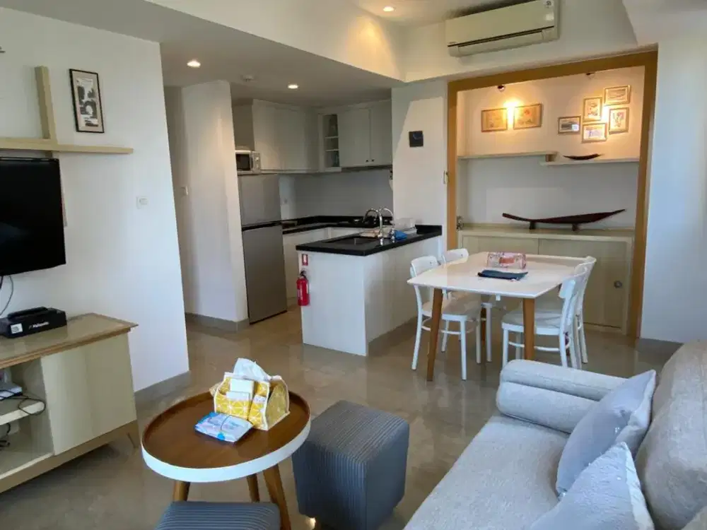 Dijual Apartemen Mewah 2 BR Full Furnished Branz BSD
