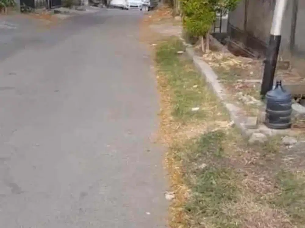 Freehold (DIJUAL) Lahan
sebidang tanah di jln Muding indah  kerobokan kuta utara Badung

Luas tanah 8,45 Are
Lebar depan 22.5 meter
Hadap utara
Akses jalan masuk 8 meter LC
SHM
Zona kuning
Sangat sesuai untuk kantor, Ruko, gudang dll

Harga Rp 870 Juta /