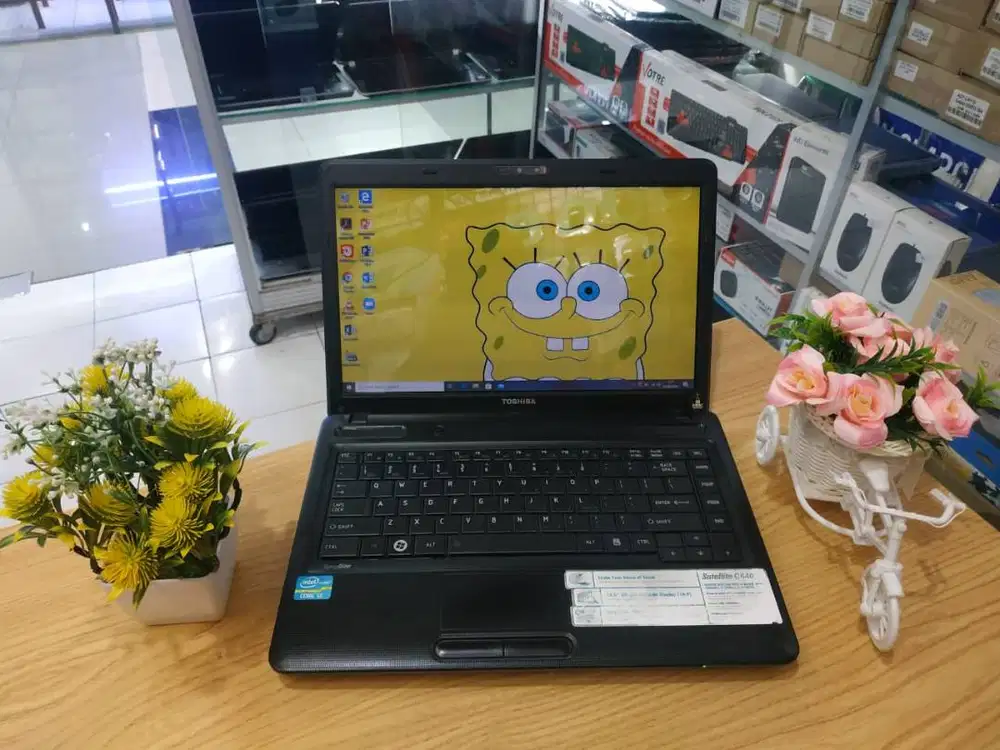 LAPTOP TOSHIBA SATELLITE C640 CORE i3 RAM 4GB HDD 1TB