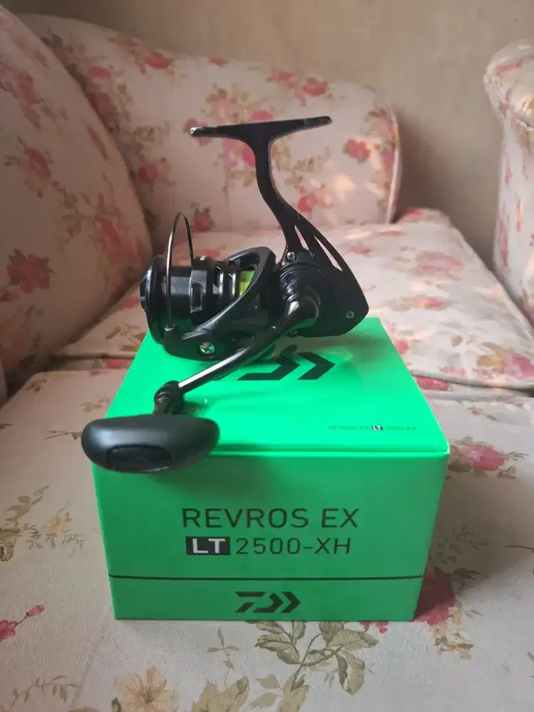 Daiwa Revros Ex Lt 2500xh