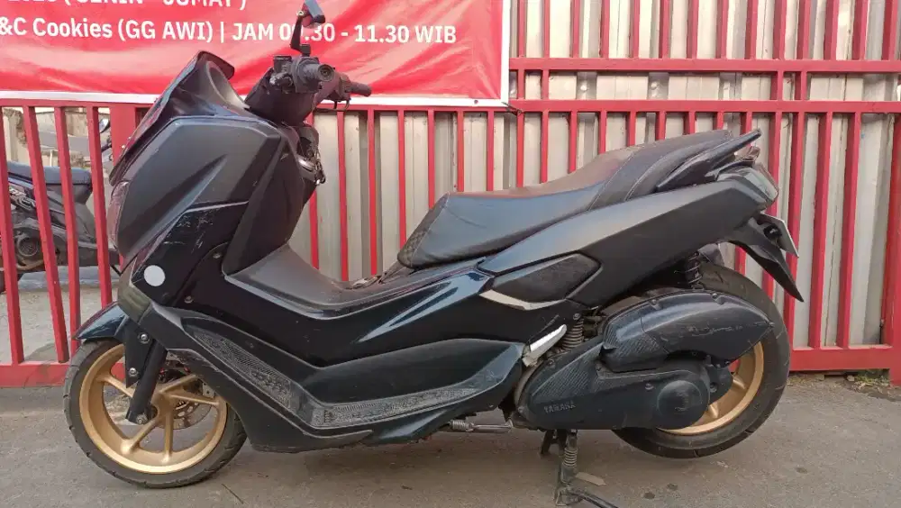 YAMAHA NMAX HITAM 2019