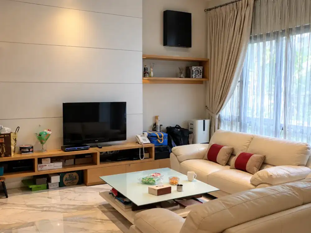 DIJUAL CEPAT! Rumah Spring Hill Golf Residence, Kemayoran (Seberang PRJ)