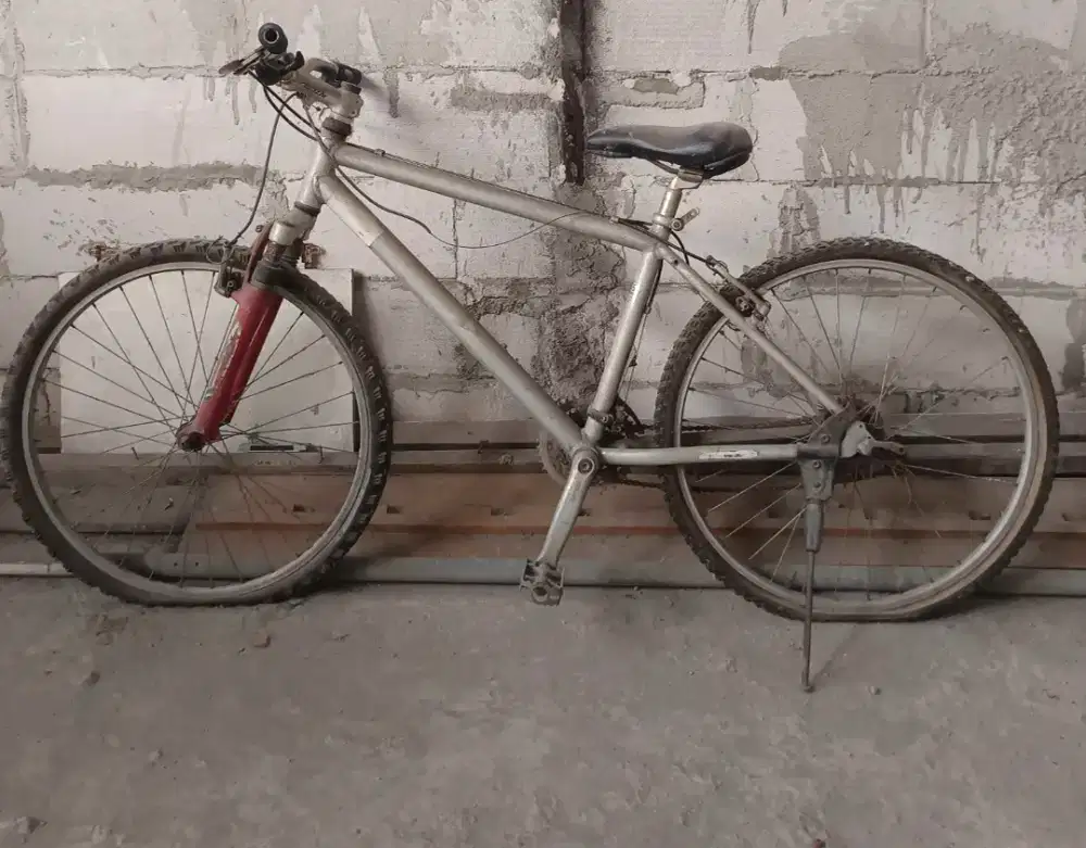 Sepeda gunung aluminum