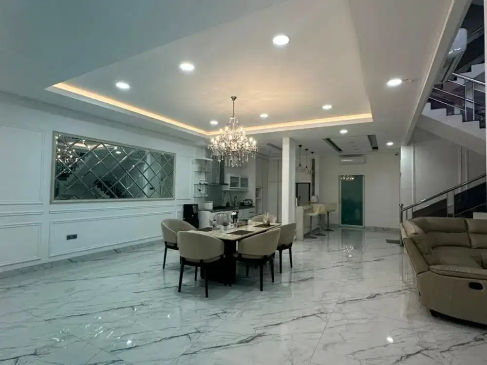 RUMAH CAKEP MEWAH CITRA GARDEN 2 JAKARTA BARAT