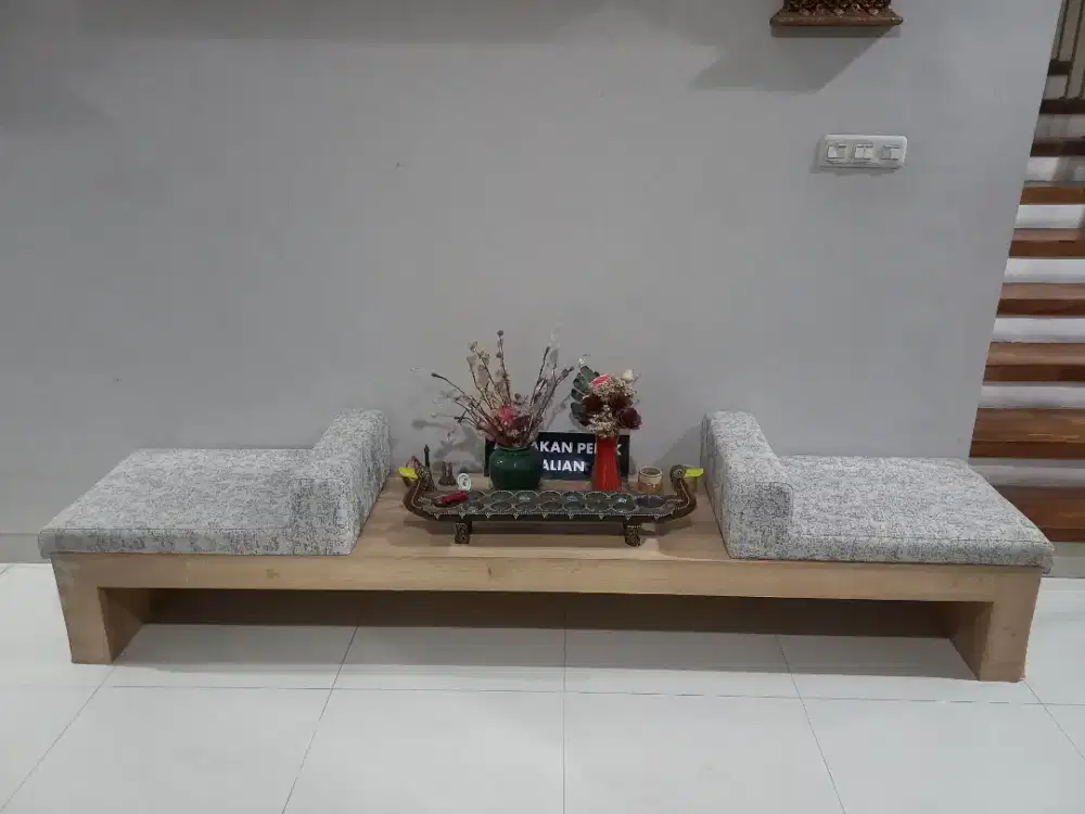 Kursi santai untuk ngopi