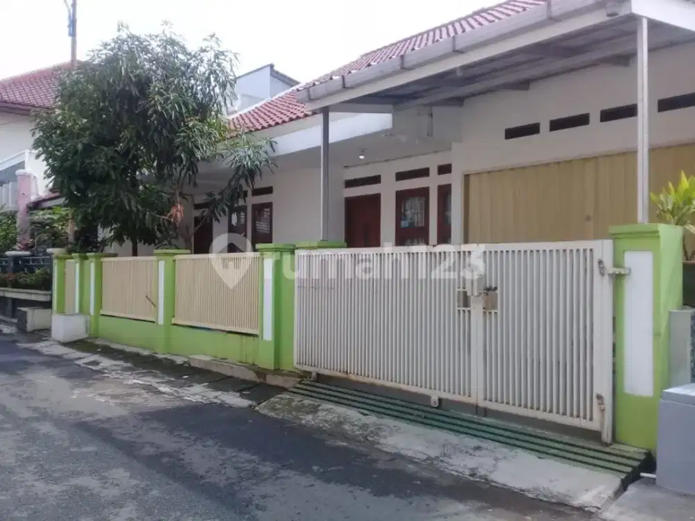 Rumah Siap Huni Lokasi Bagus Margahayu Raya Bandung Kota